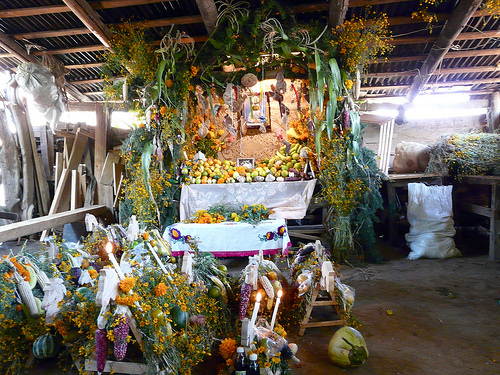 Ofrenda Cuanajo Día de Muertos Ofrenda Cuanajo Día de Muertos